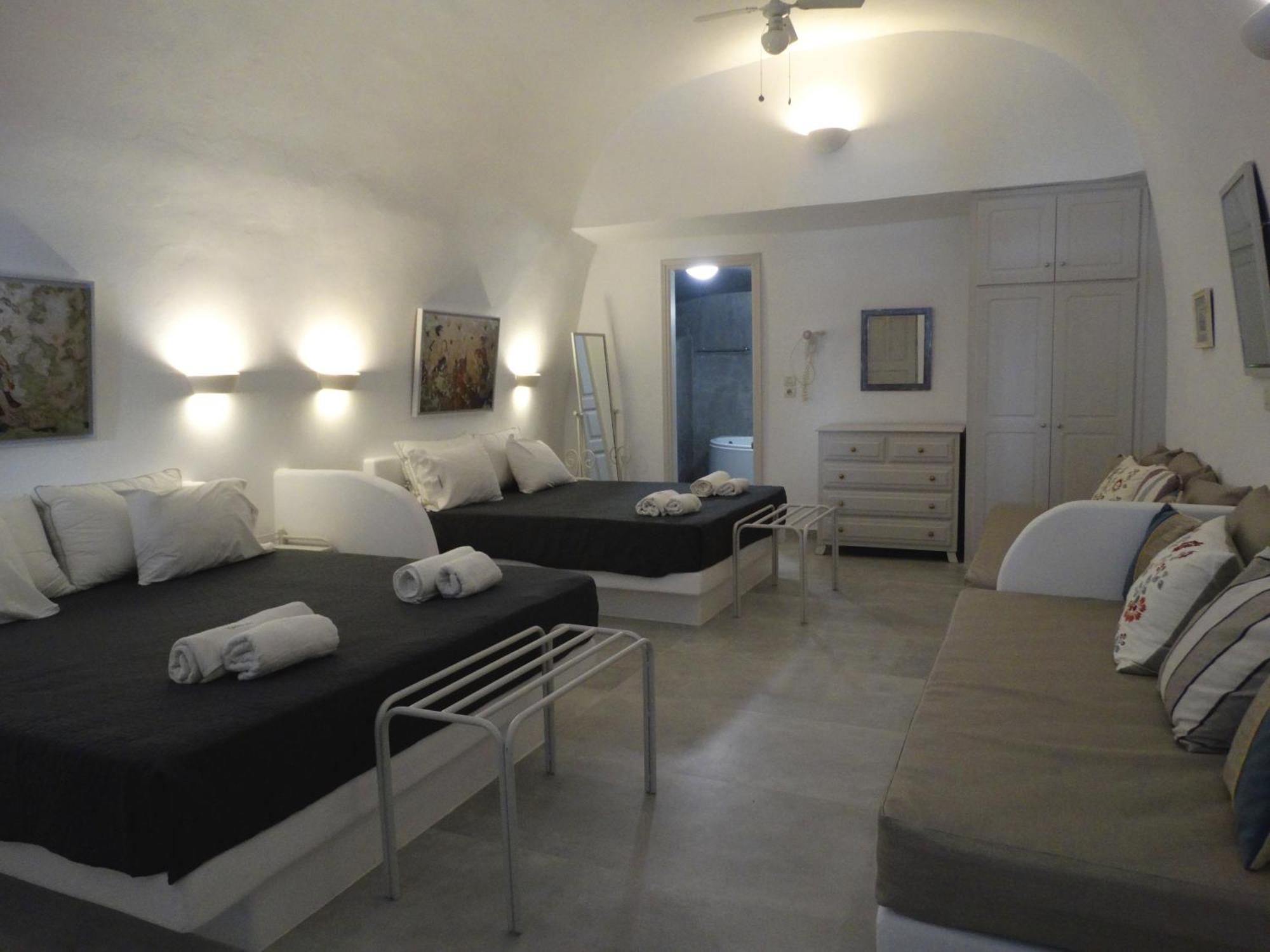 סנטוריני Yposkafo Suites - Villa - Santorini מראה חיצוני תמונה